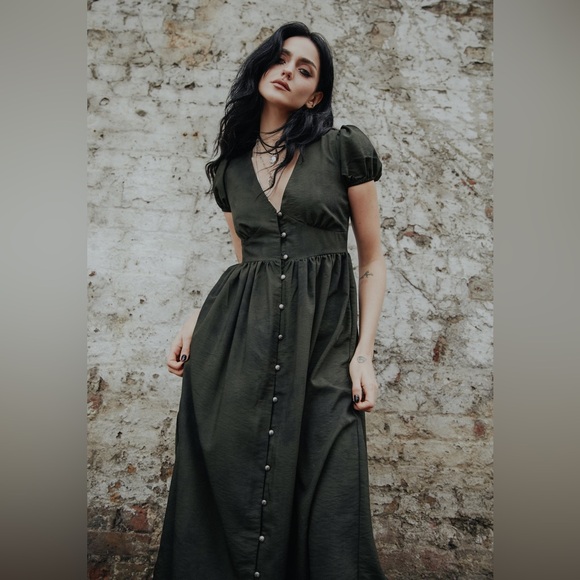 Disturbia Dresses & Skirts - Disturbia Olive Green Midi Dress